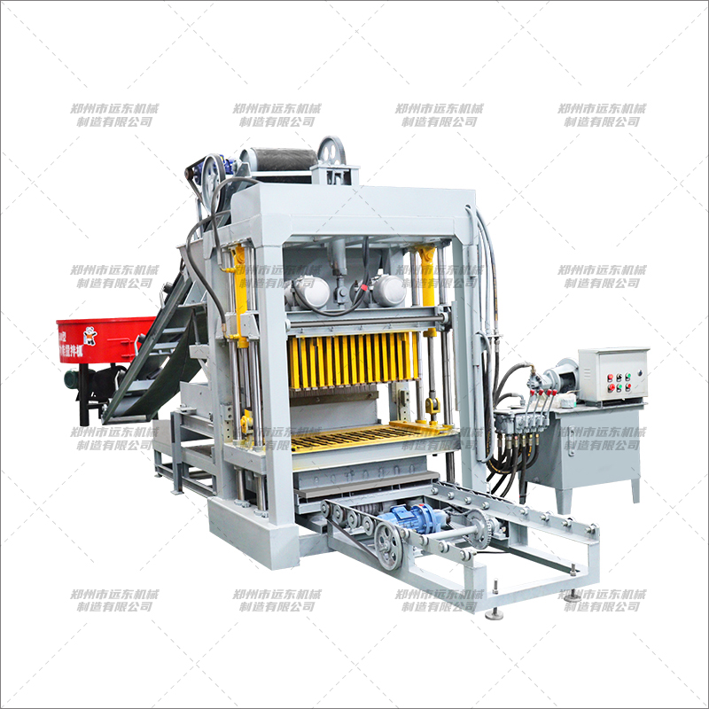 4-30液壓磚機(jī)（含進(jìn)板機(jī)、出板機(jī)、布料車(chē)、泵站、推車(chē)）(圖1)